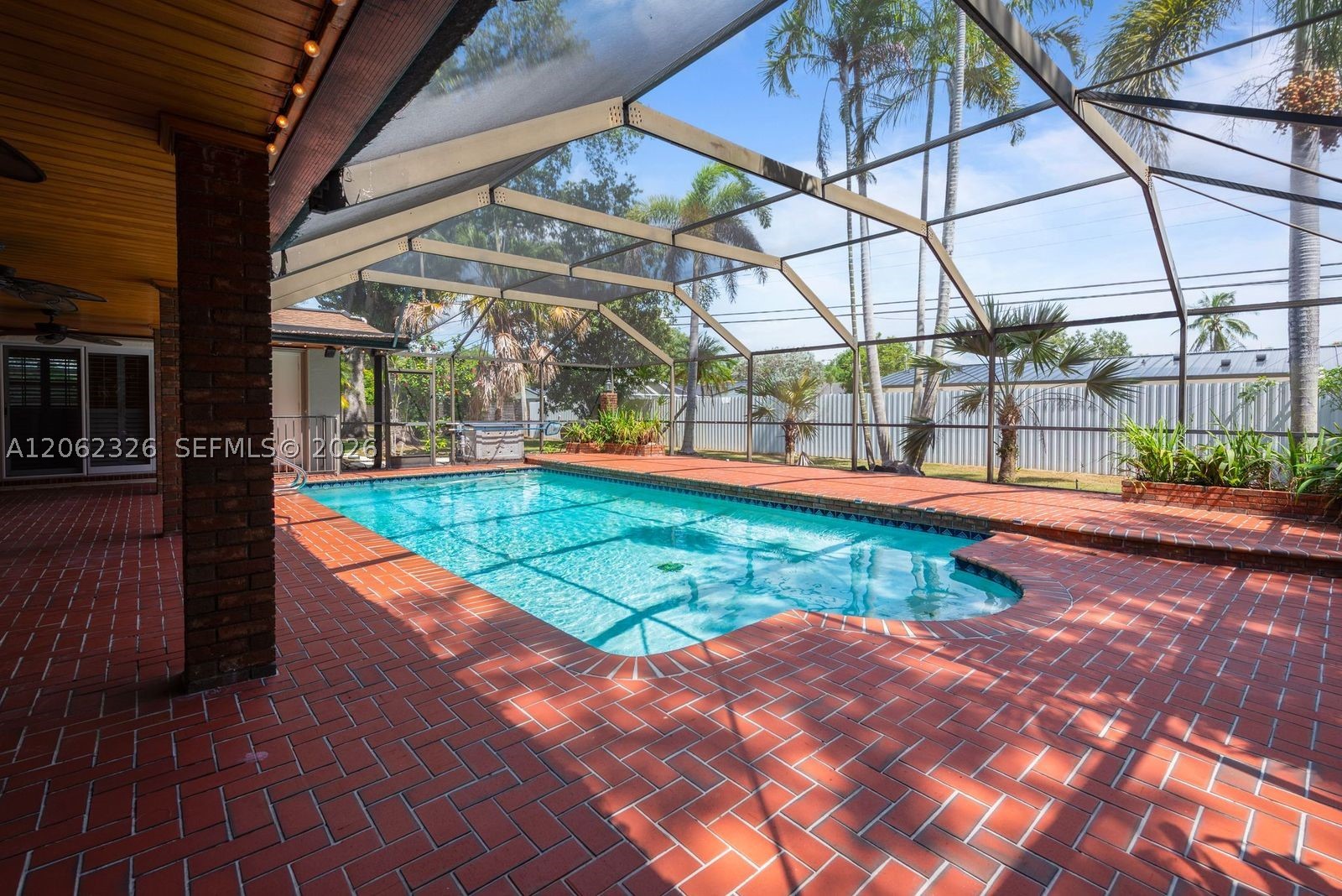 8331 SW 156th St, Palmetto Bay FL 33157