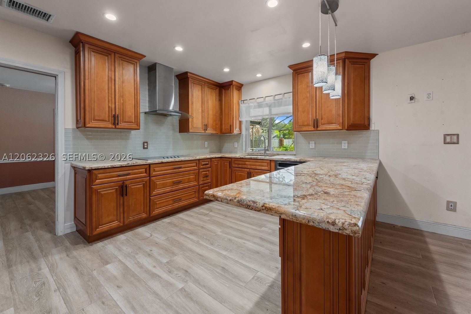 8331 SW 156th St, Palmetto Bay FL 33157