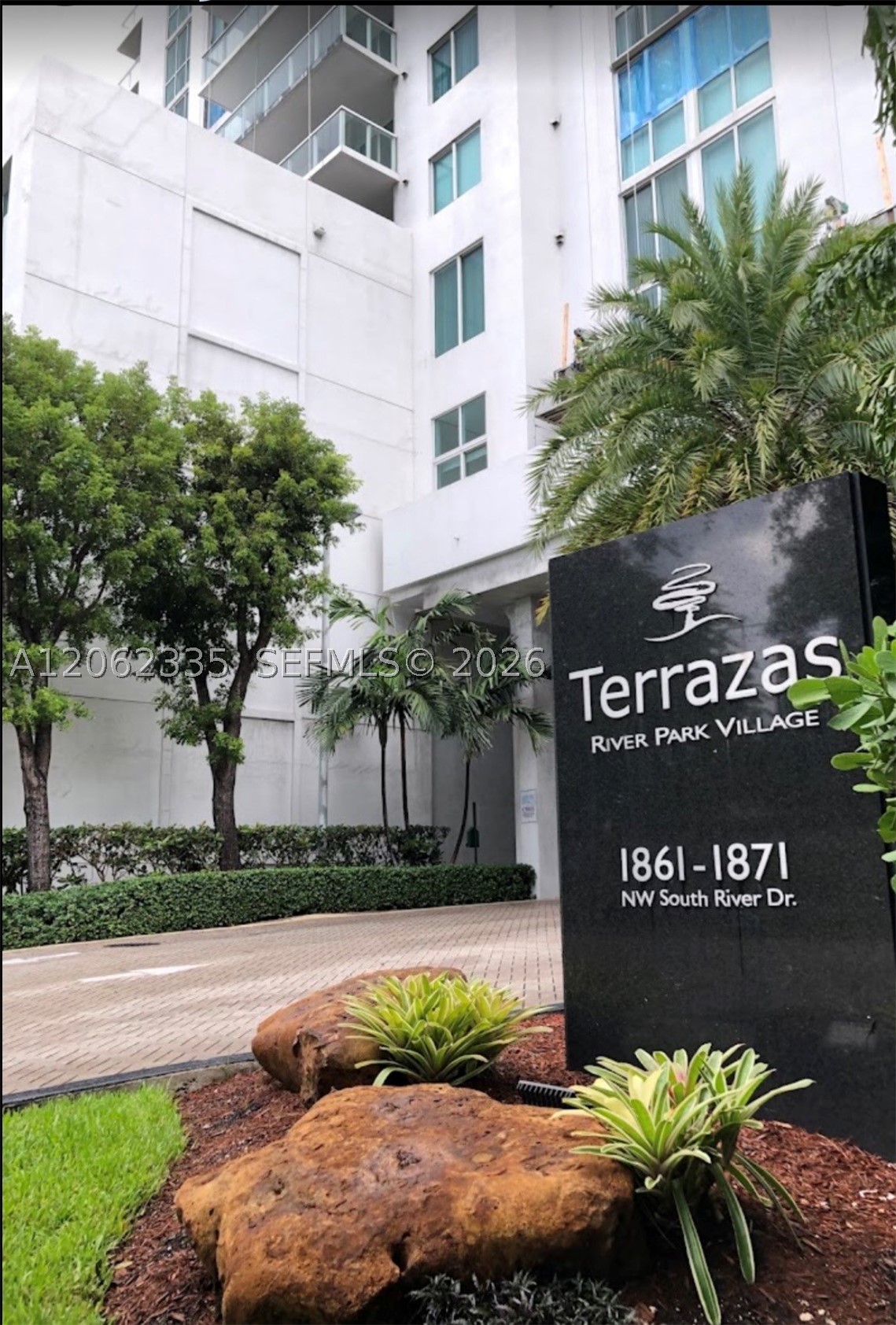 1871 NW S River Dr #801, Miami FL 33125