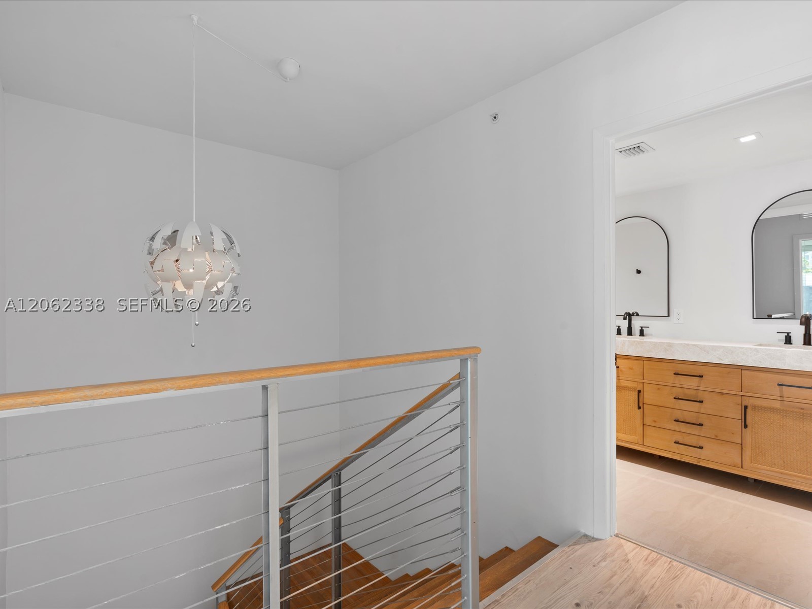 92 SW 3rd St #704, Miami FL 33130