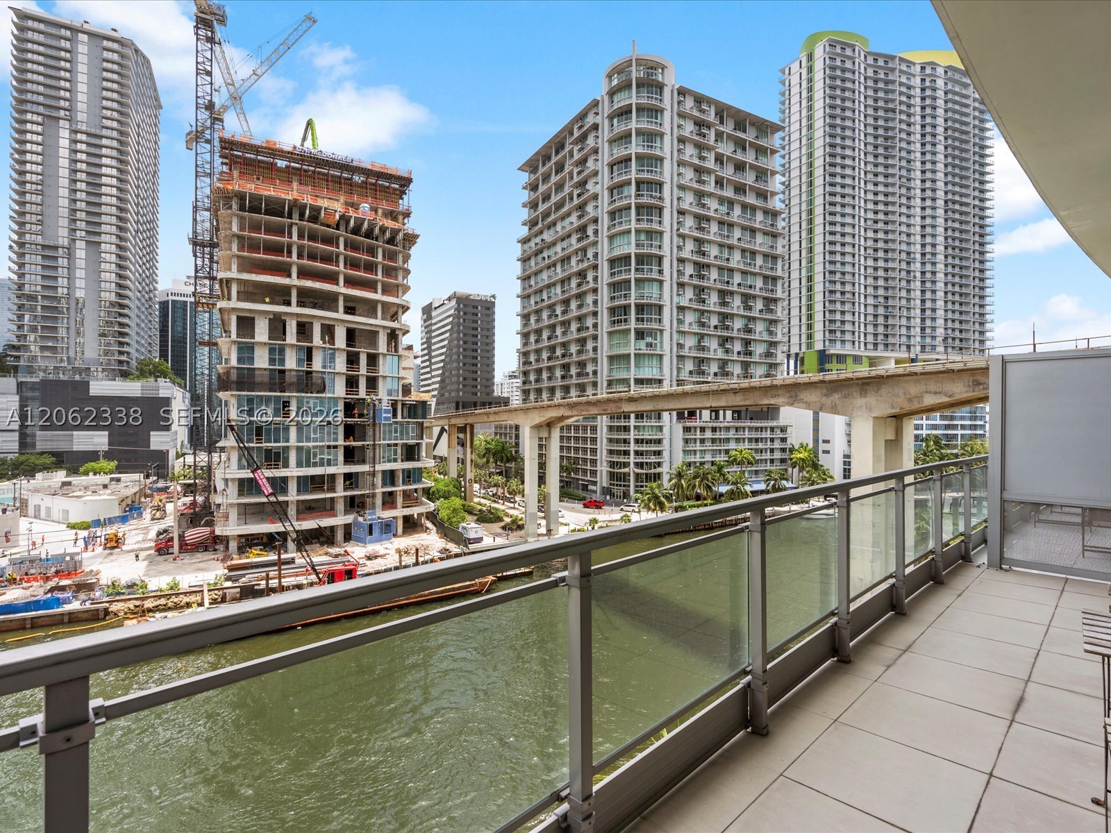92 SW 3rd St #704, Miami FL 33130