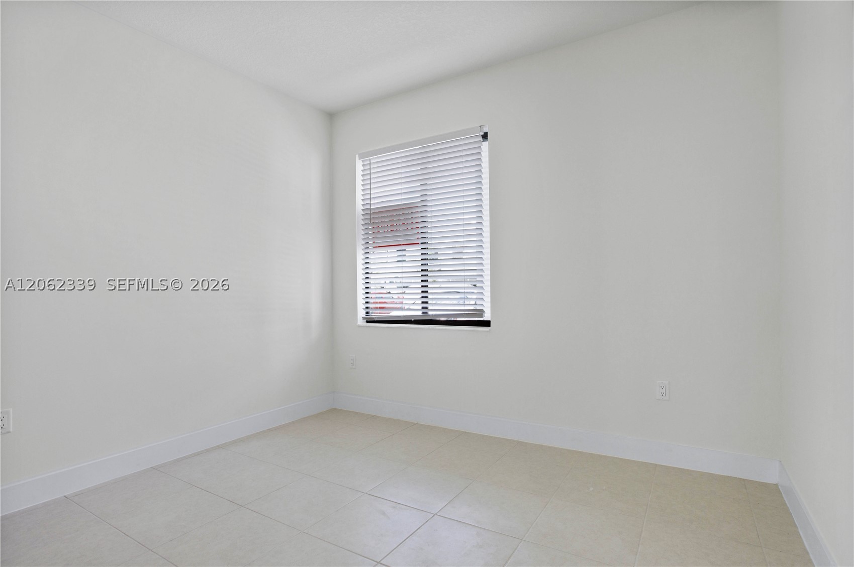 8001 NW 41st St #F-106, Doral FL 33166