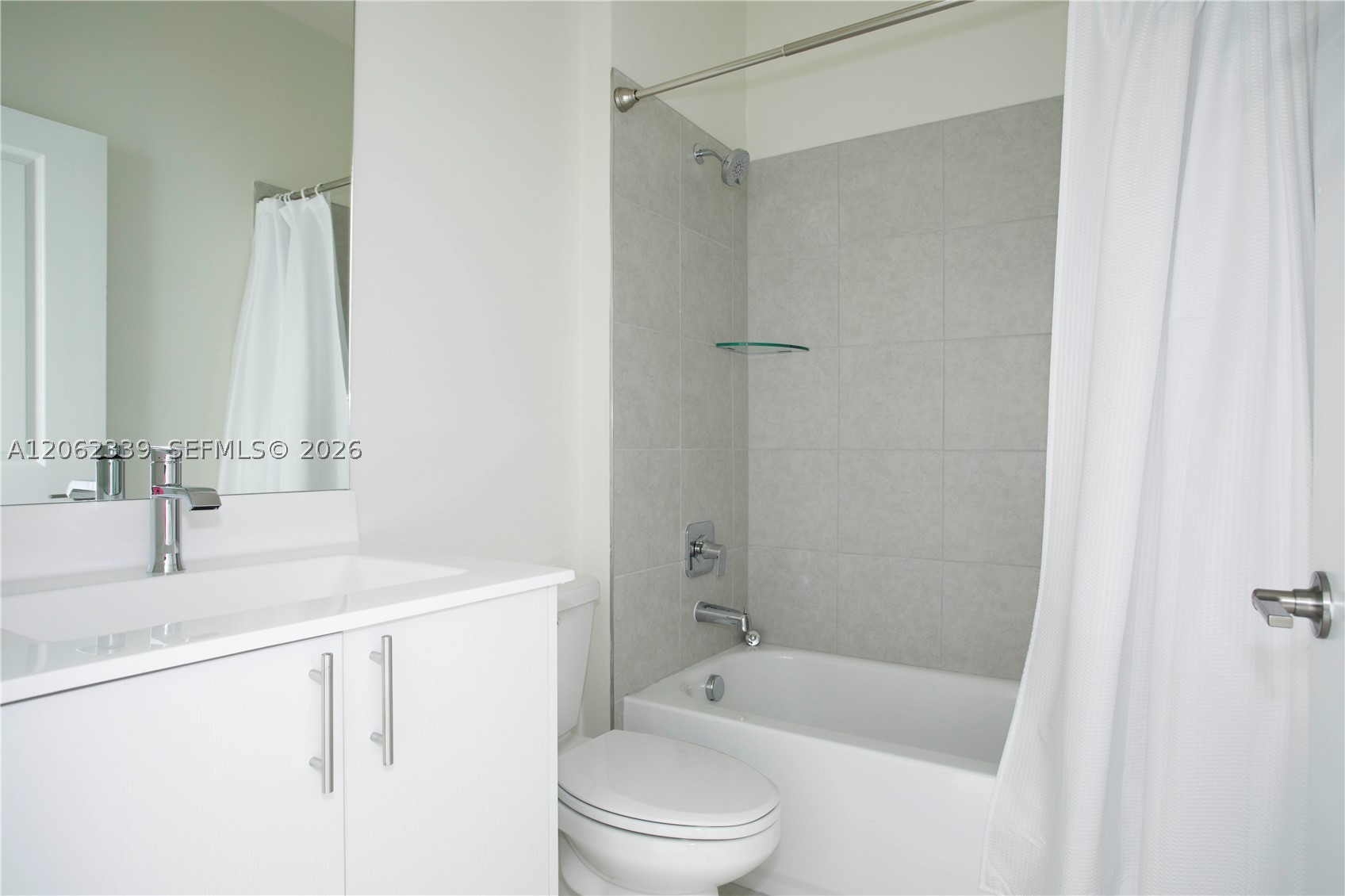 8001 NW 41st St #F-106, Doral FL 33166