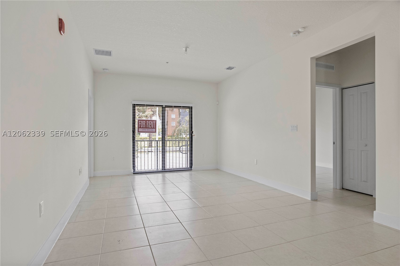 8001 NW 41st St #F-106, Doral FL 33166