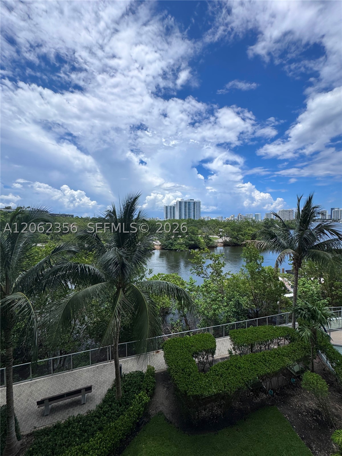 16385 Biscayne Blvd #305, North Miami Beach FL 33160