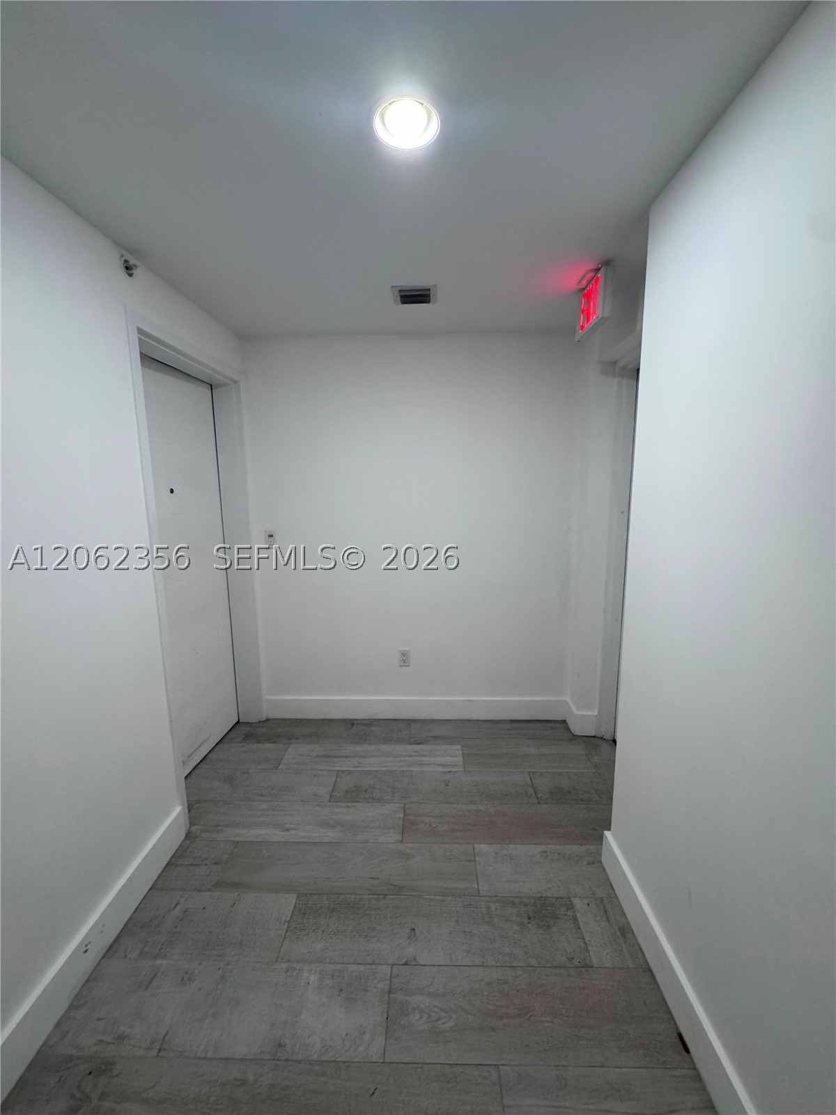 16385 Biscayne Blvd #305, North Miami Beach FL 33160