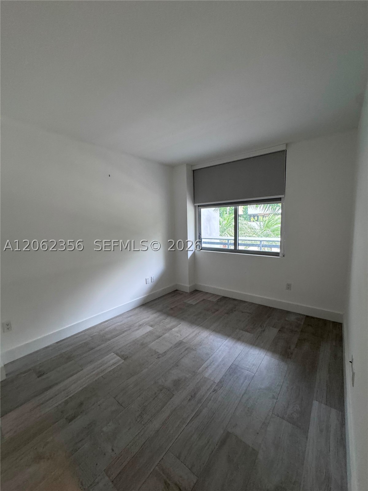 16385 Biscayne Blvd #305, North Miami Beach FL 33160