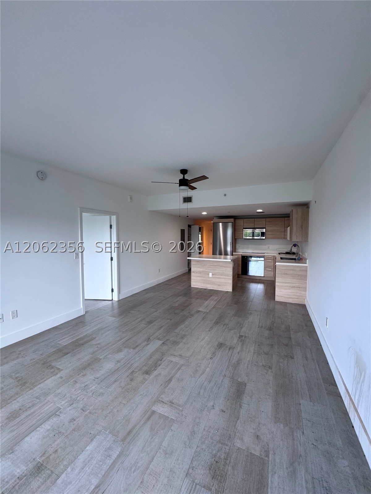 16385 Biscayne Blvd #305, North Miami Beach FL 33160