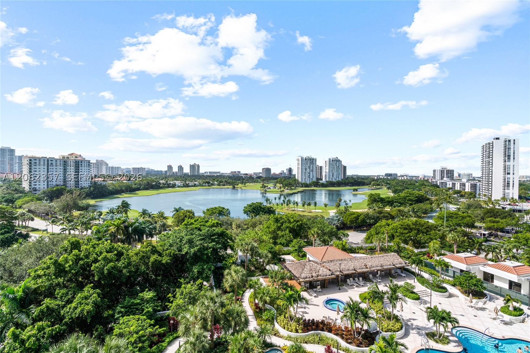 20281 E Country Club Dr #909, Aventura FL 33180