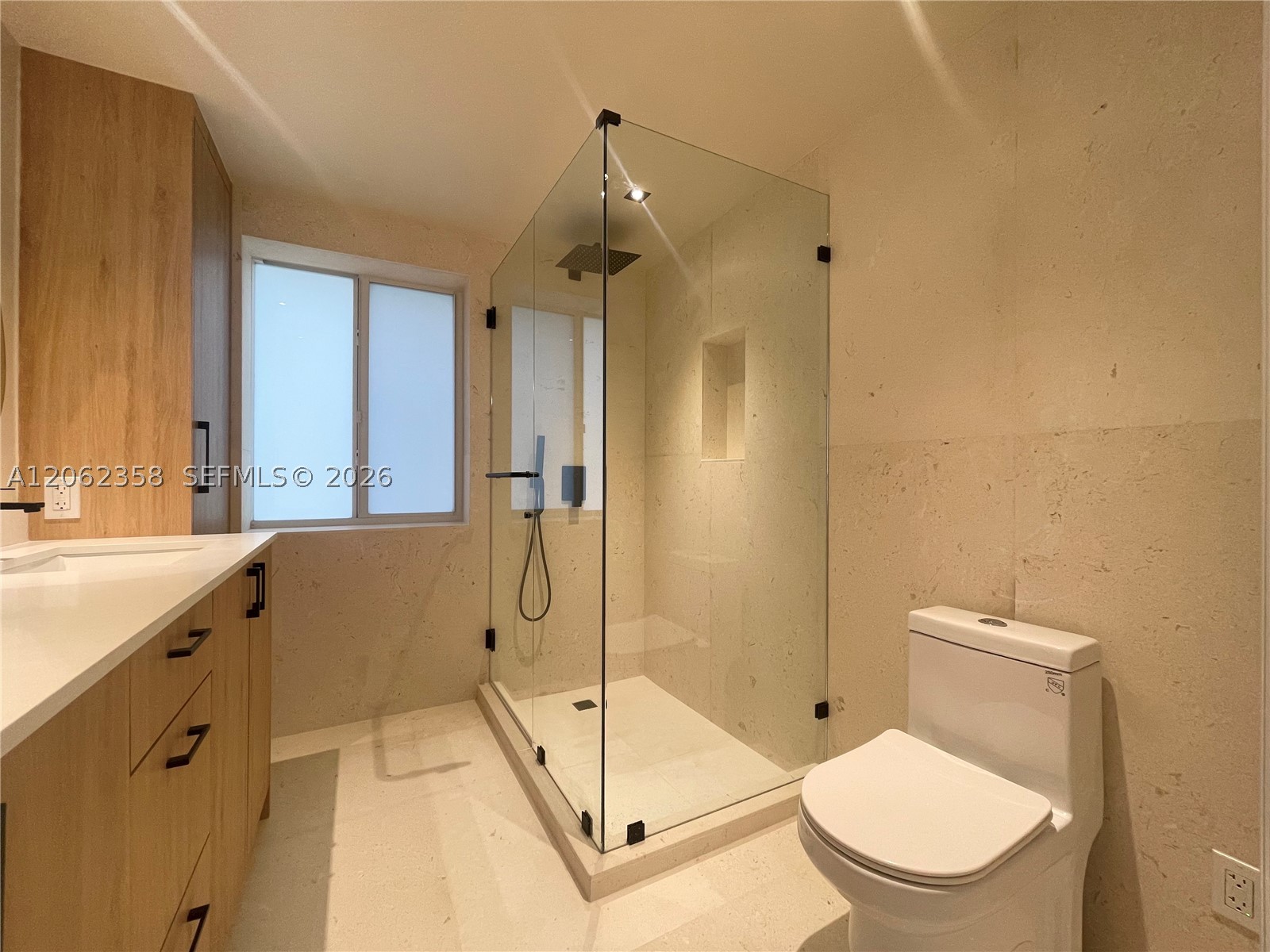 383 SW 25th Rd, Miami FL 33129
