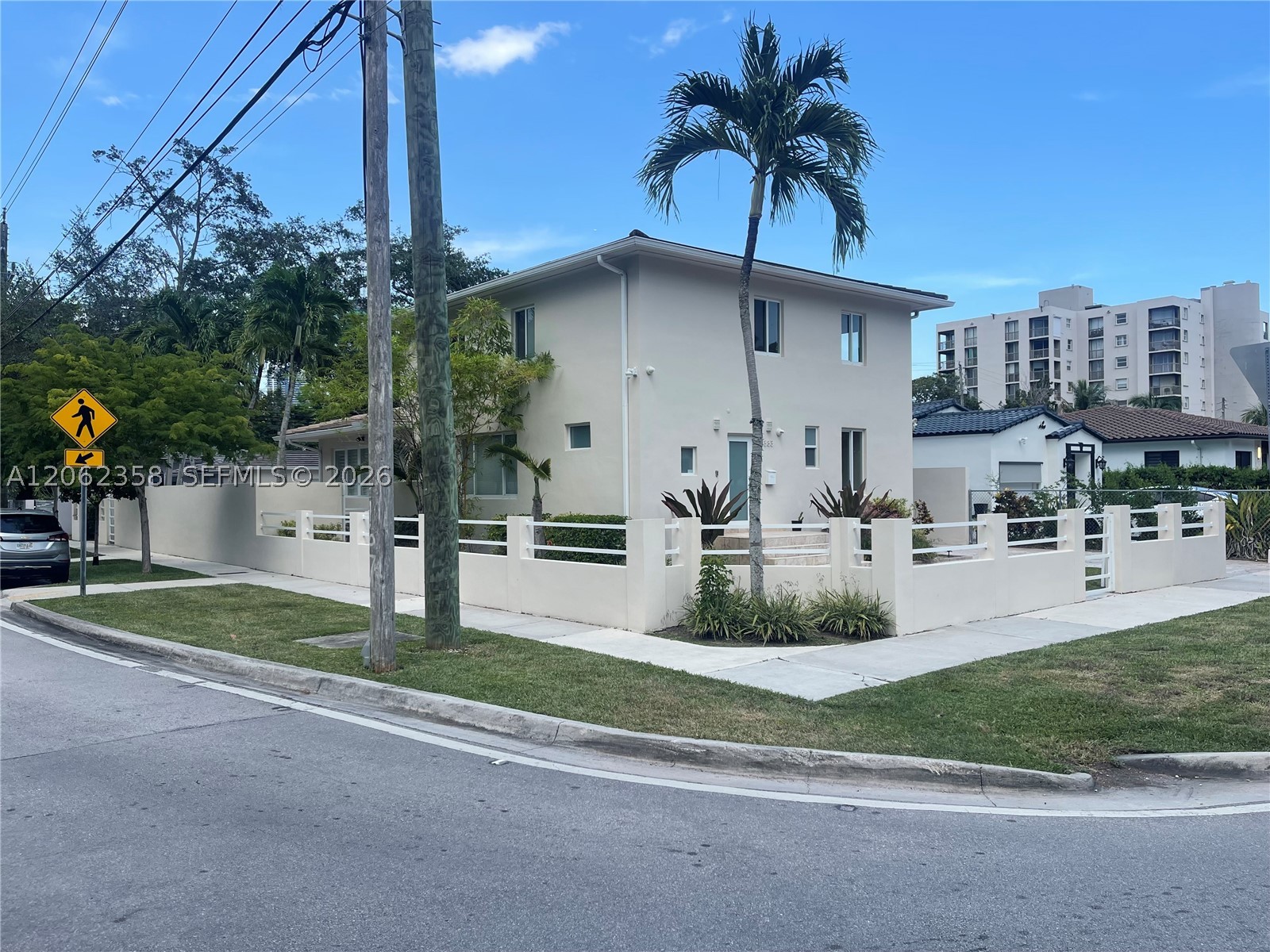 383 SW 25th Rd, Miami FL 33129