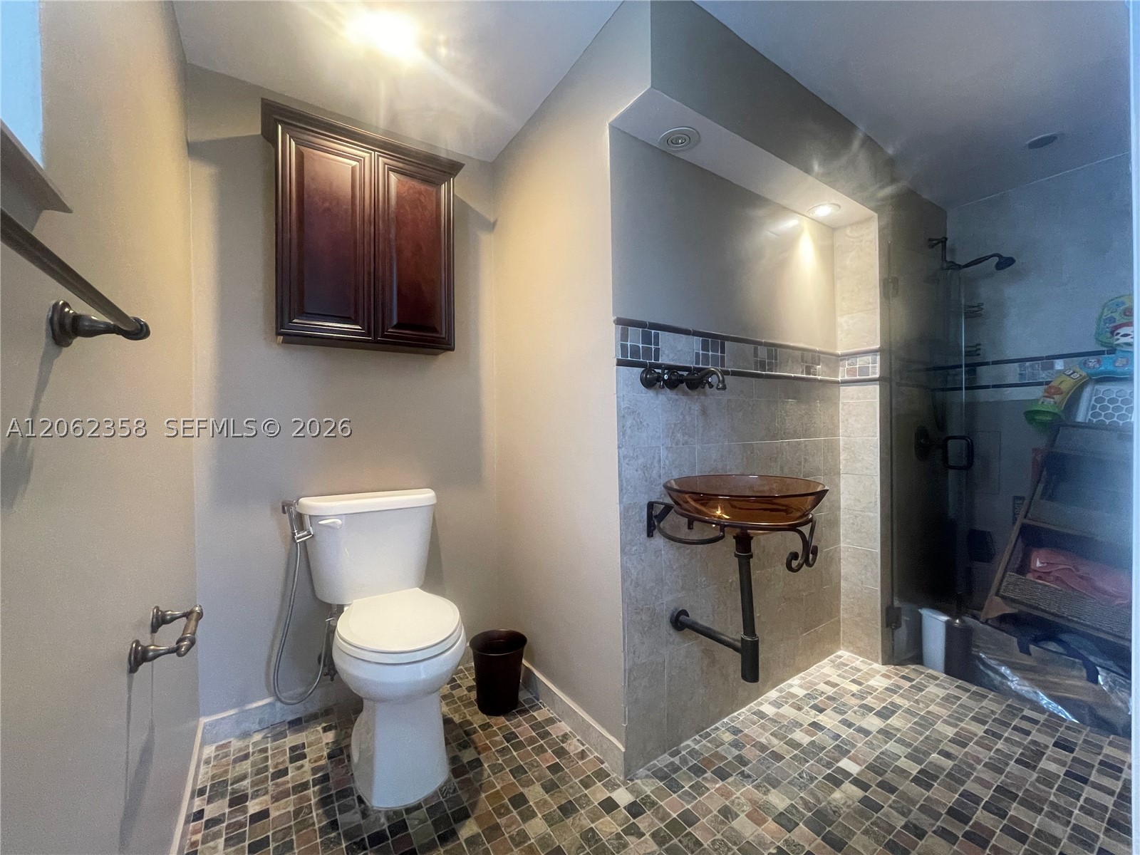 383 SW 25th Rd, Miami FL 33129