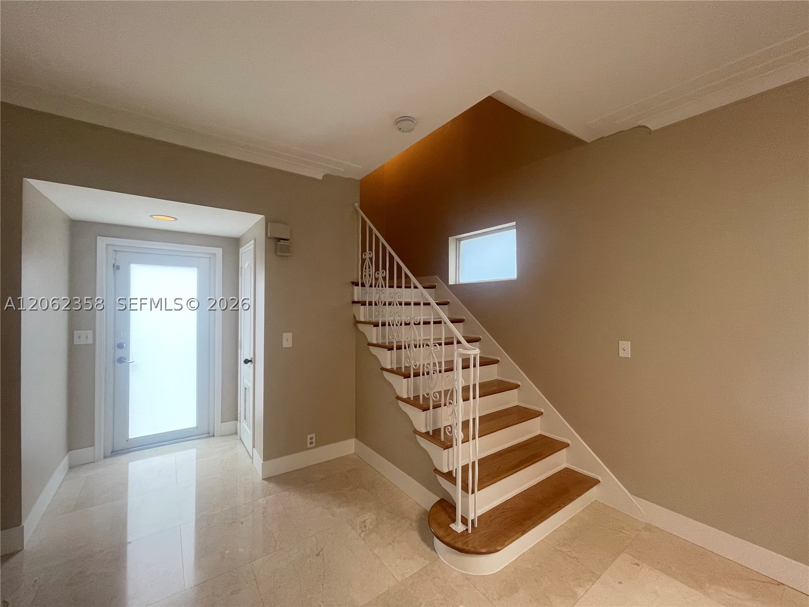 383 SW 25th Rd, Miami FL 33129