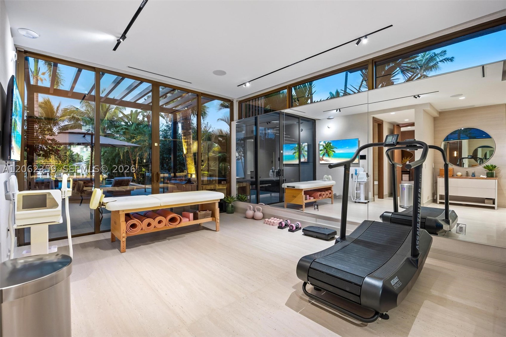 905 Belle Meade Island Dr, Miami FL 33138