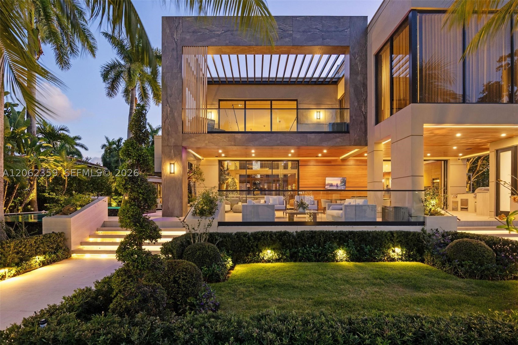 905 Belle Meade Island Dr, Miami FL 33138