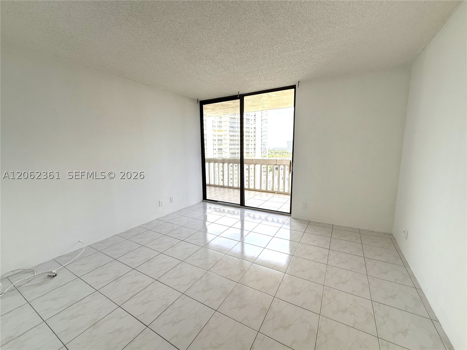 19355 Turnberry Way #12C, Aventura FL 33180