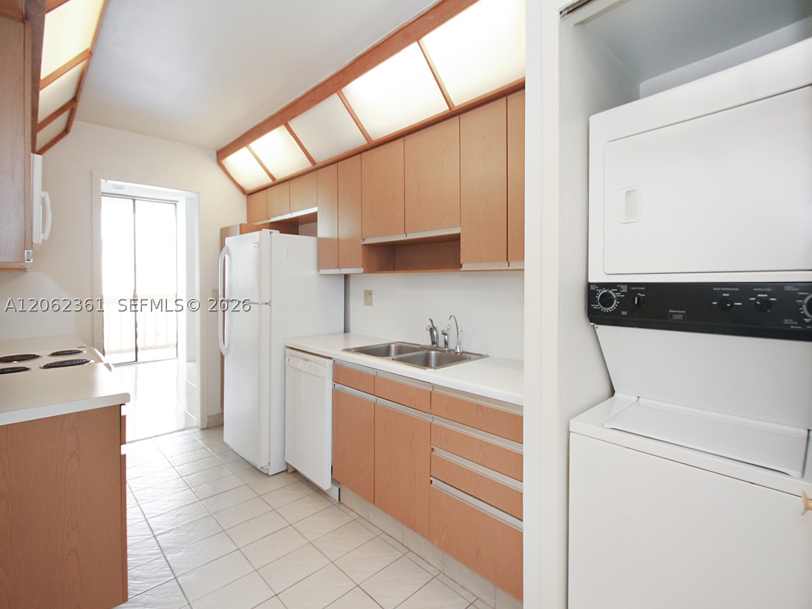 19355 Turnberry Way #12C, Aventura FL 33180