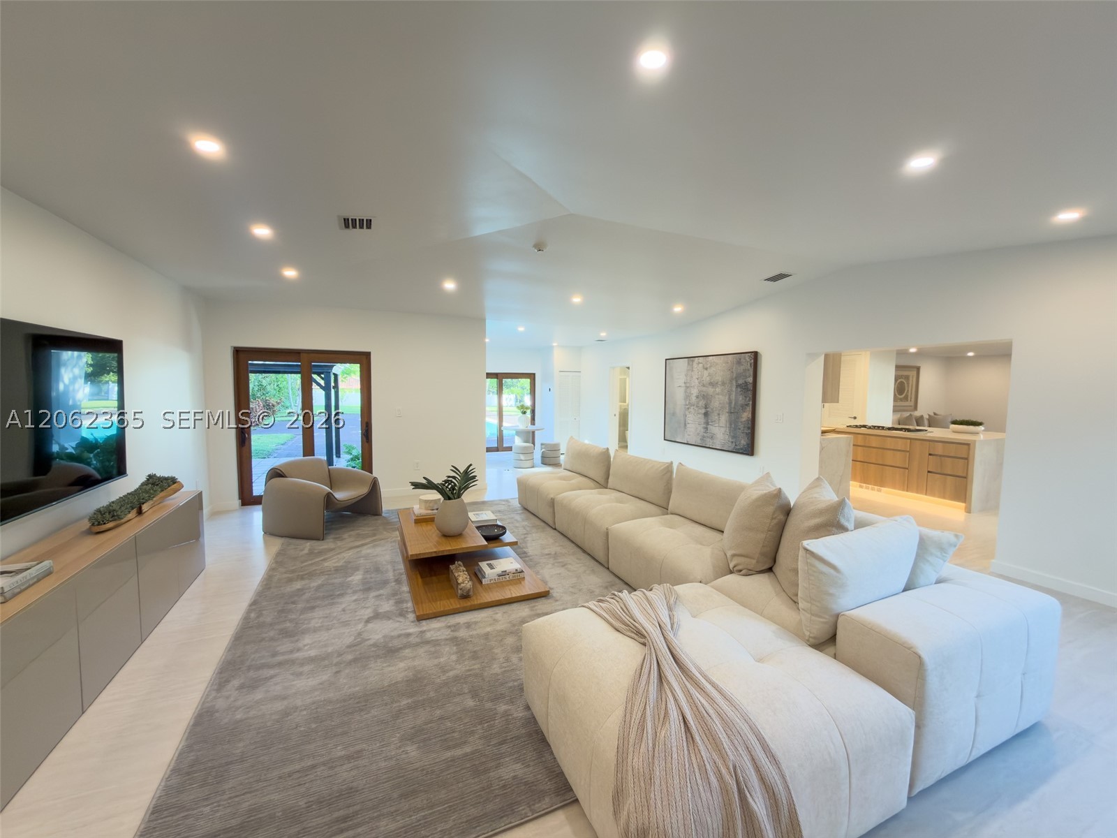 9980 SW 83rd Ave, Miami FL 33156