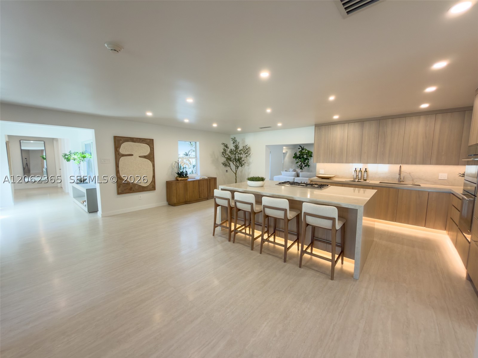 9980 SW 83rd Ave, Miami FL 33156