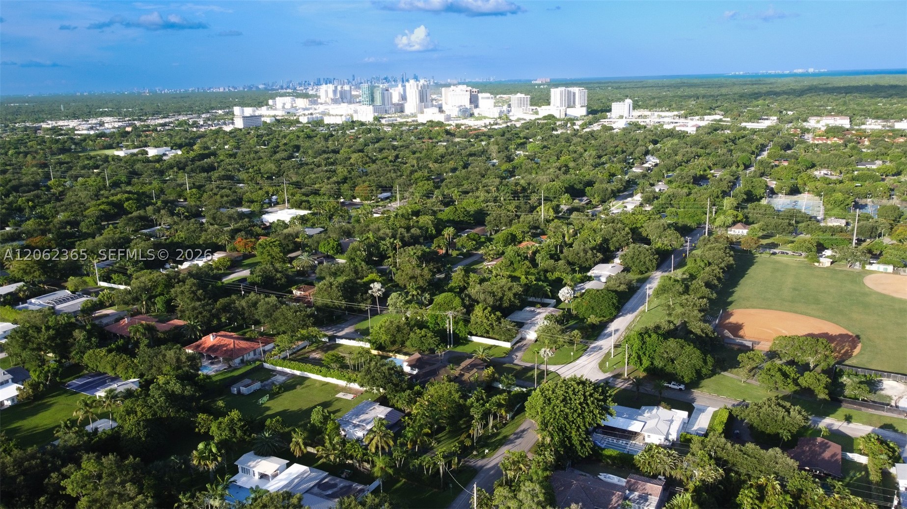 9980 SW 83rd Ave, Miami FL 33156