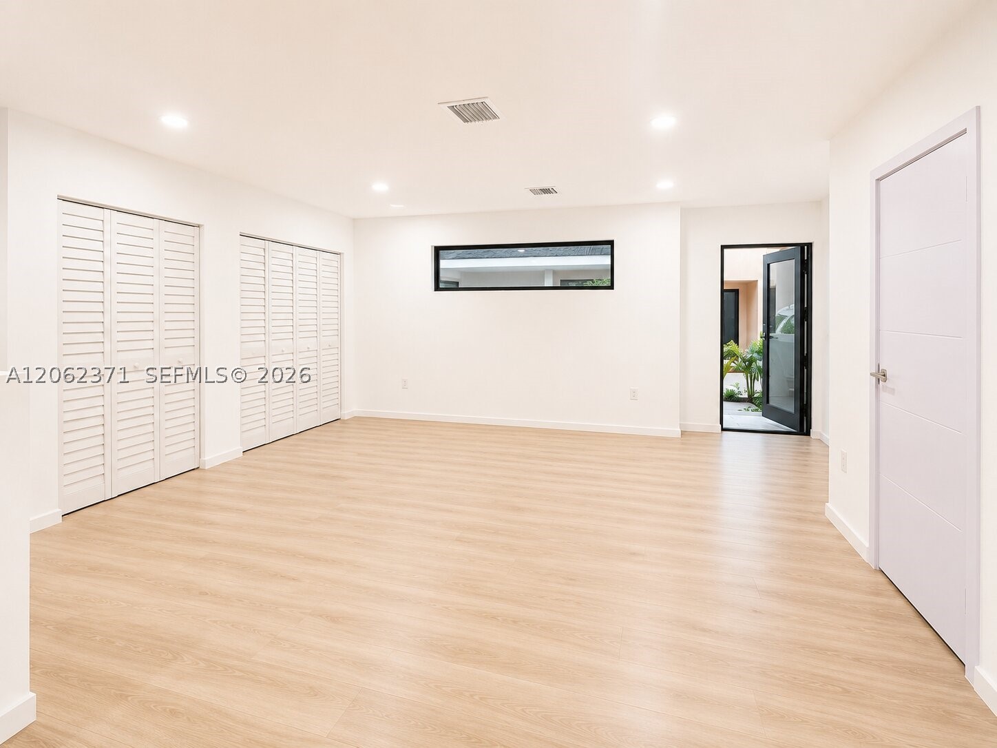 552 NW 7th St #6, Florida City FL 33034