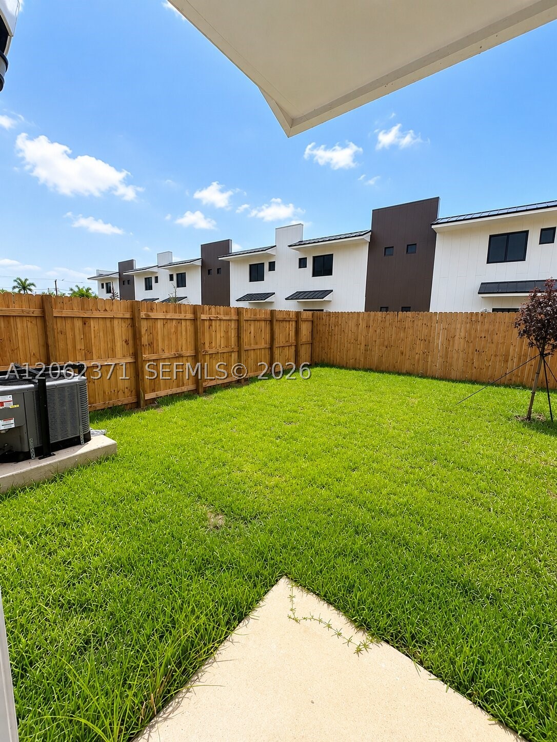 552 NW 7th St #6, Florida City FL 33034