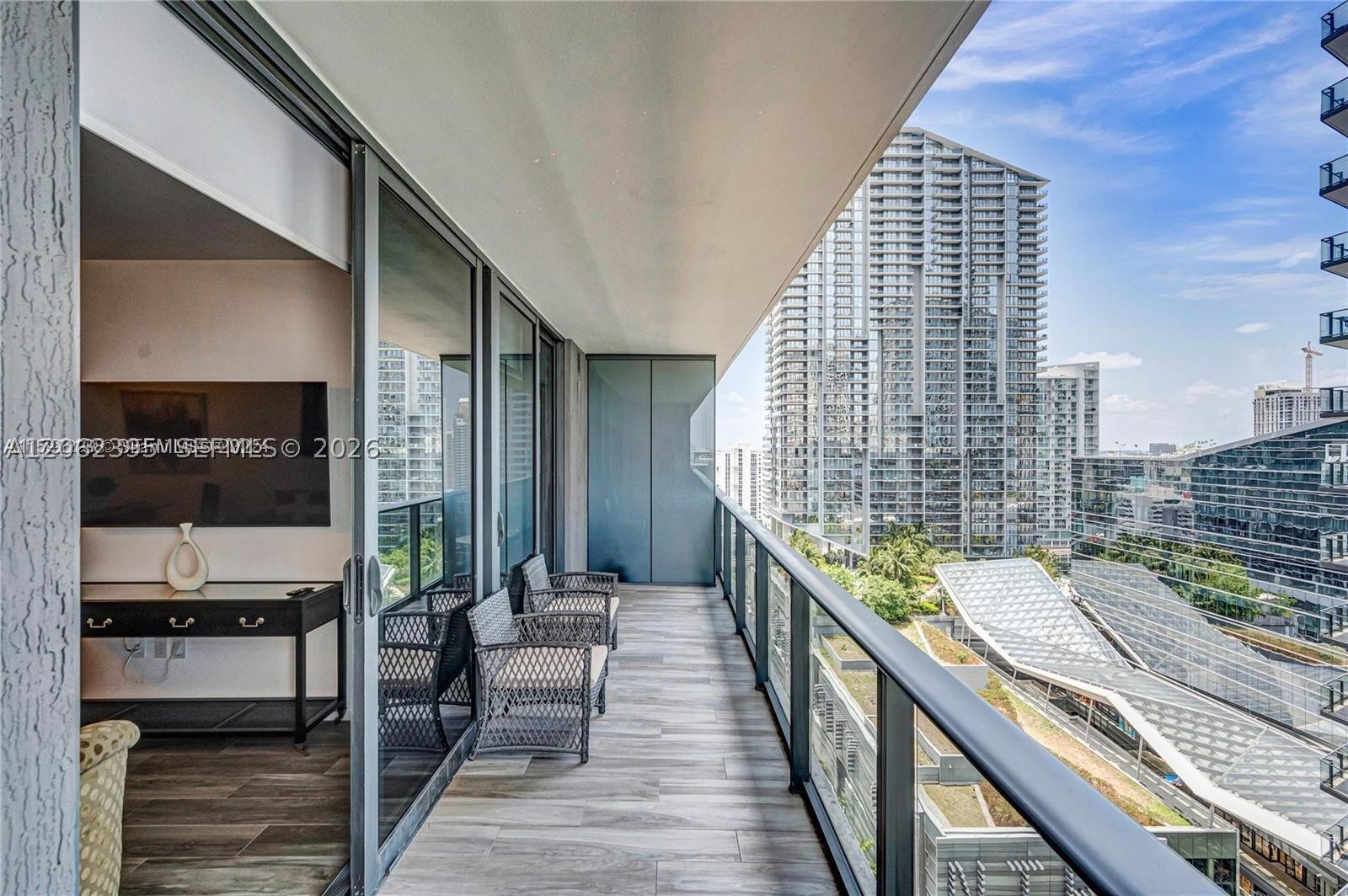 801 S Miami Ave #2006, Miami FL 33130