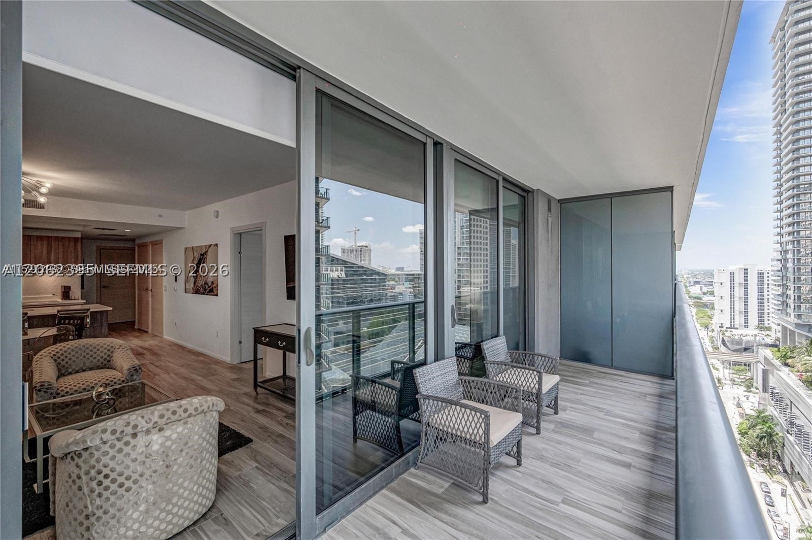 801 S Miami Ave #2006, Miami FL 33130