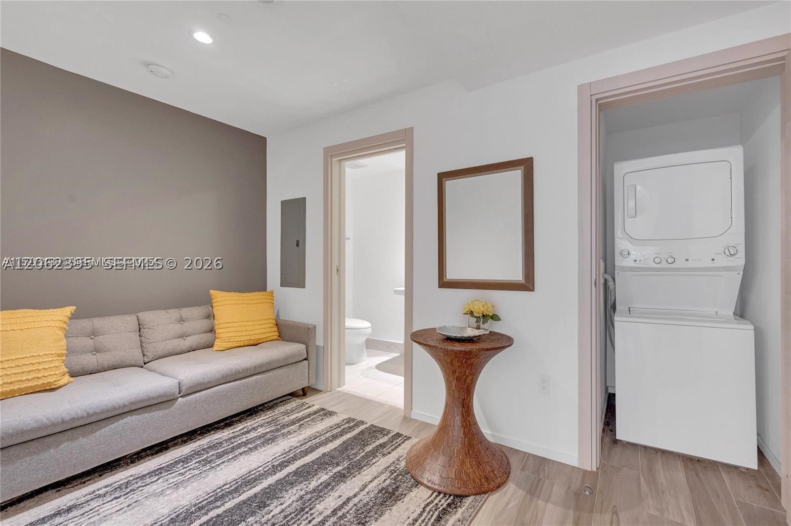 801 S Miami Ave #2006, Miami FL 33130