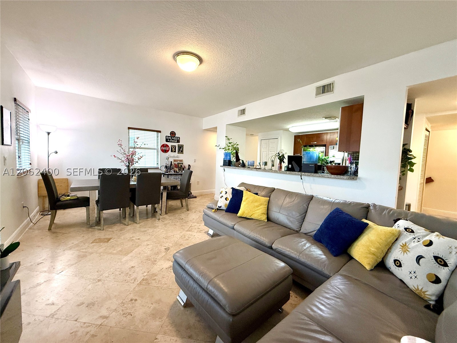 1033 SW 9th Ct #M-2, Miami FL 33130