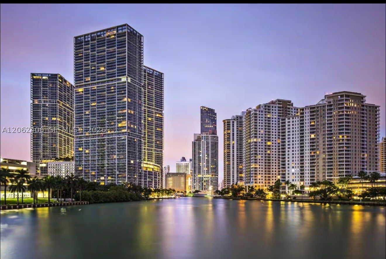 485 Brickell Ave #4711, Miami FL 33131
