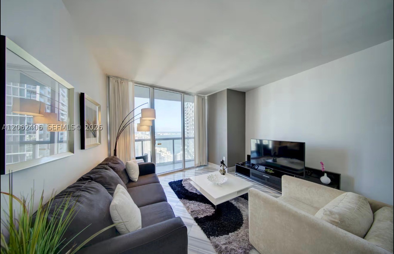 485 Brickell Ave #4711, Miami FL 33131