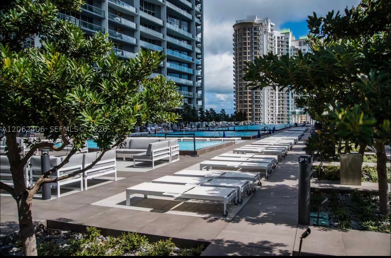 485 Brickell Ave #4711, Miami FL 33131