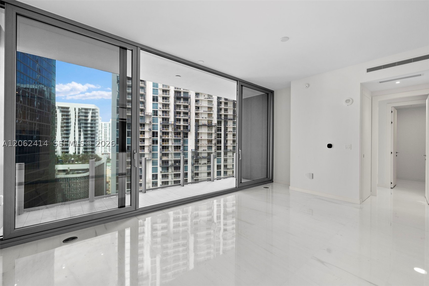 300 Biscayne Blvd Way #1708, Miami FL 33131