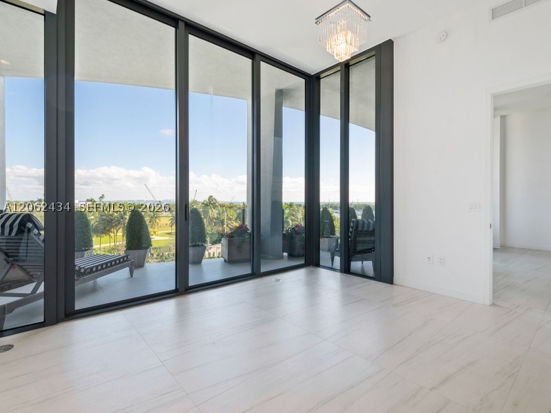 2811 S Bayshore Dr #5C, Coconut Grove FL 33133