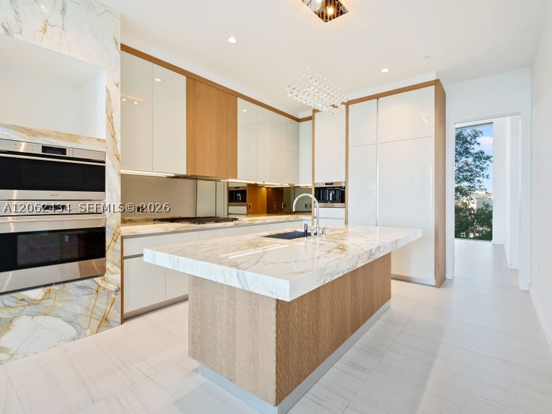 2811 S Bayshore Dr #5C, Coconut Grove FL 33133