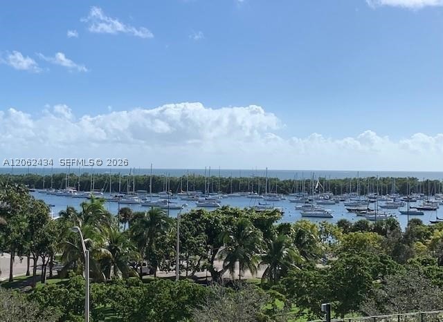 2811 S Bayshore Dr #5C, Coconut Grove FL 33133