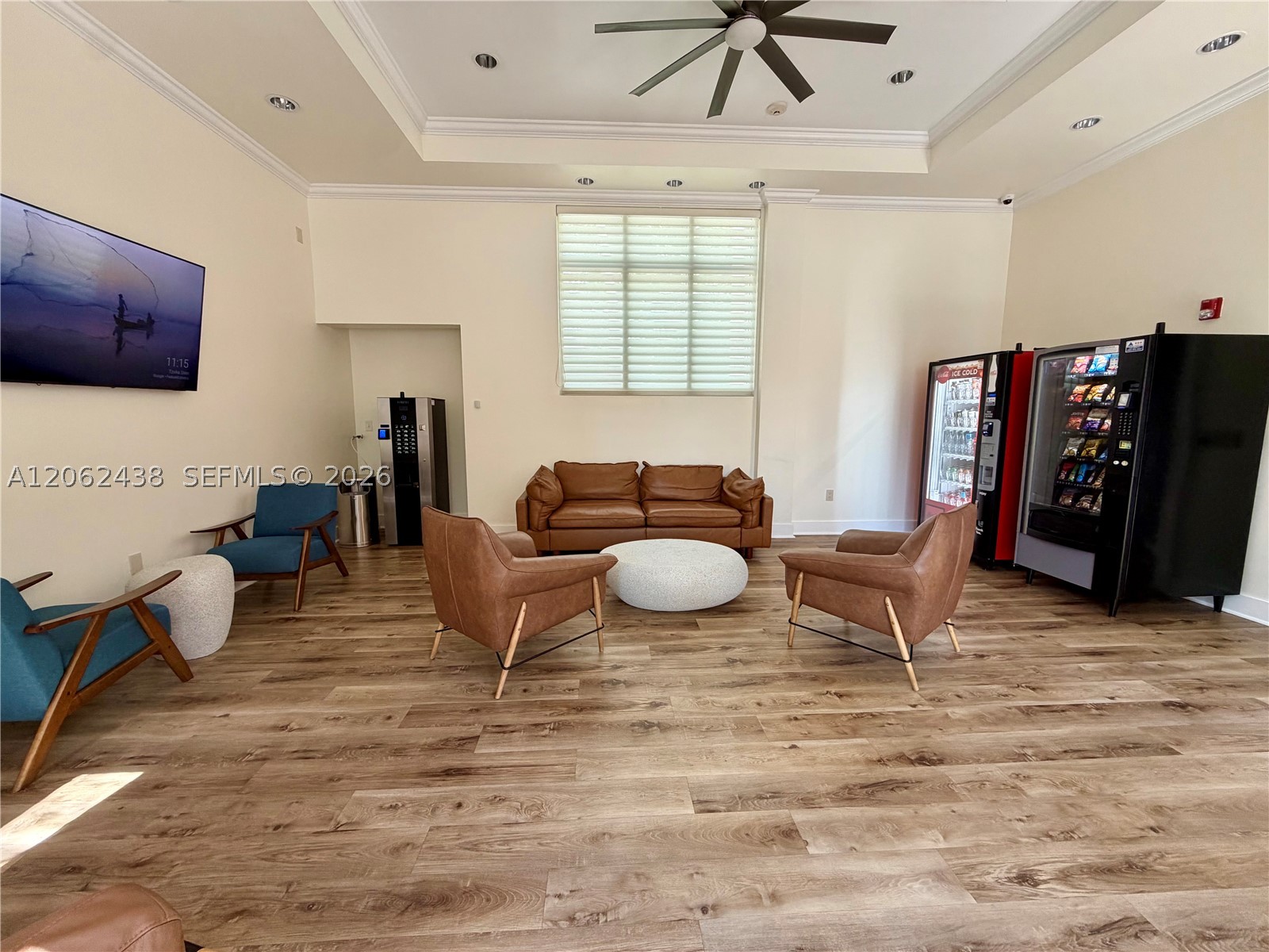 3330 NE 190th St #2711, Aventura FL 33180