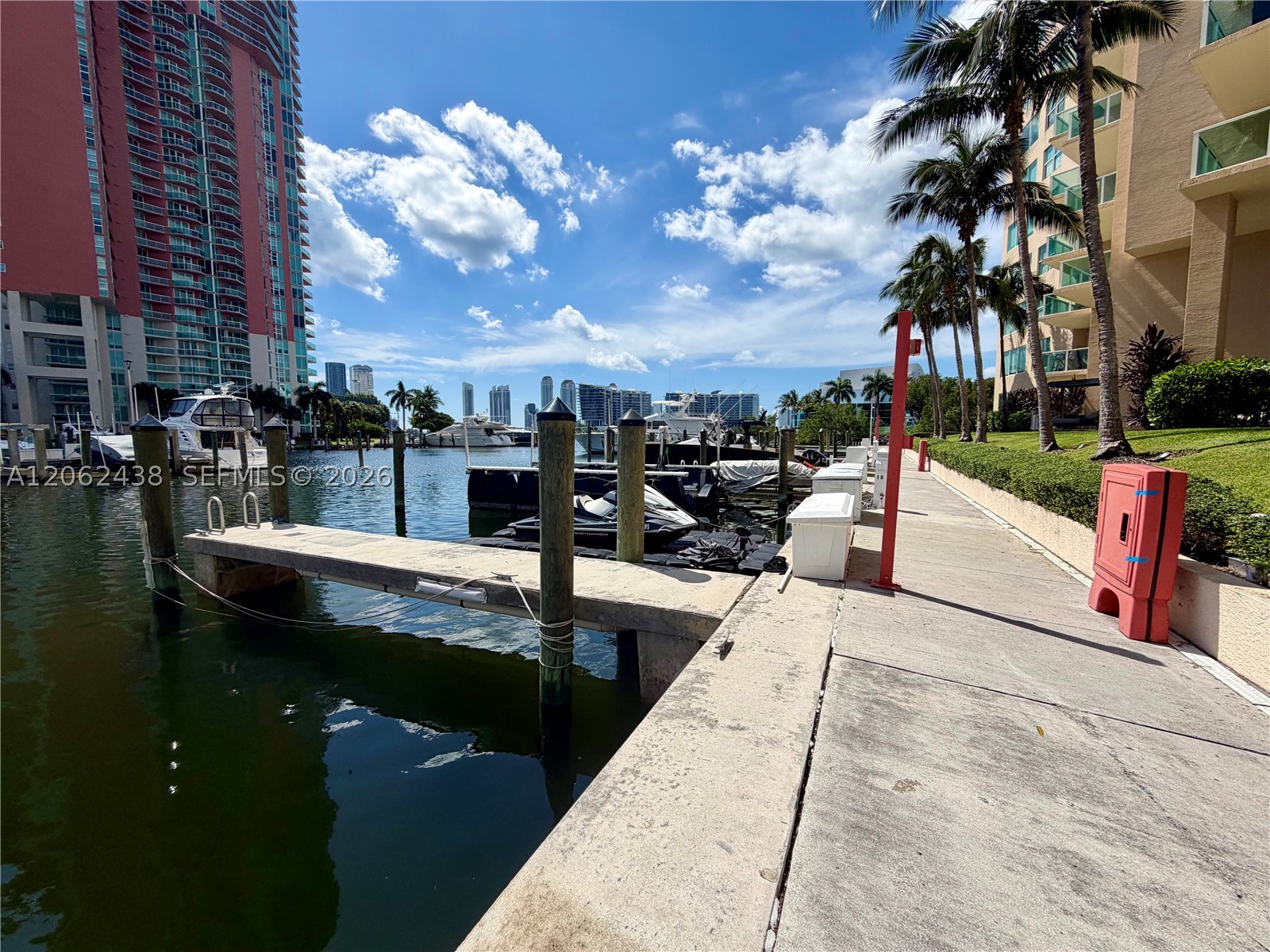 3330 NE 190th St #2711, Aventura FL 33180