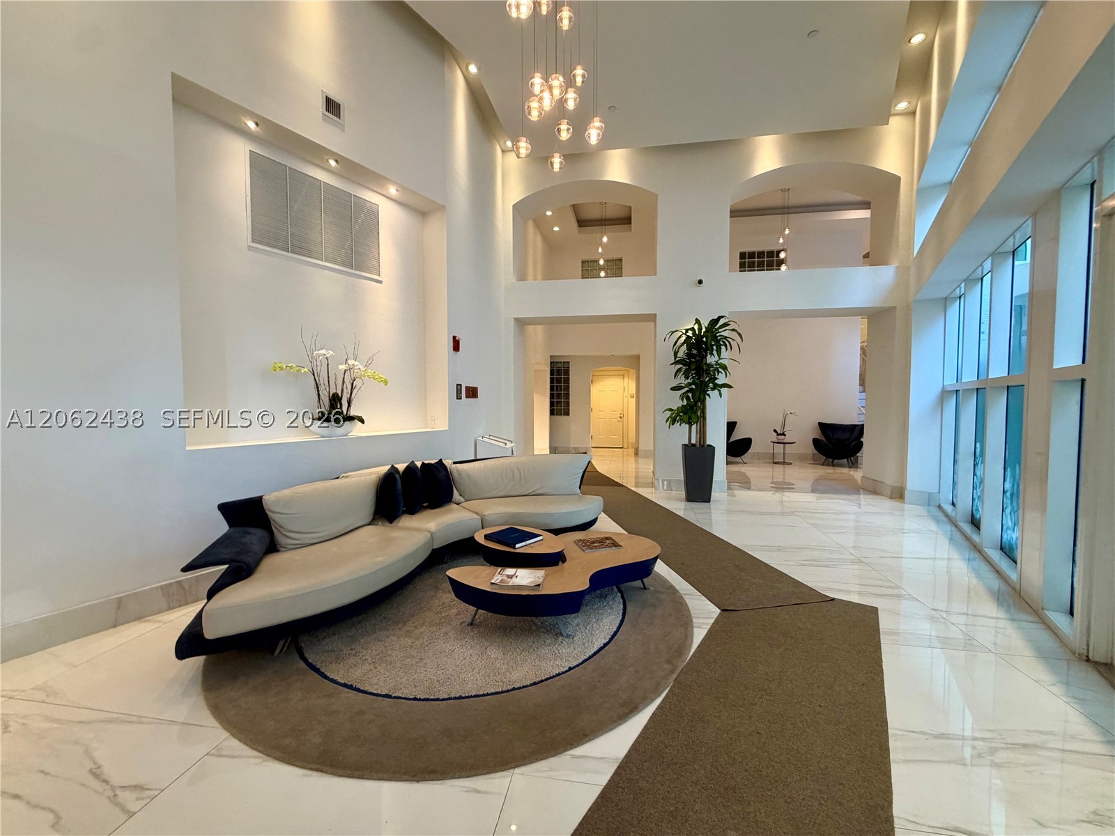 3330 NE 190th St #2711, Aventura FL 33180