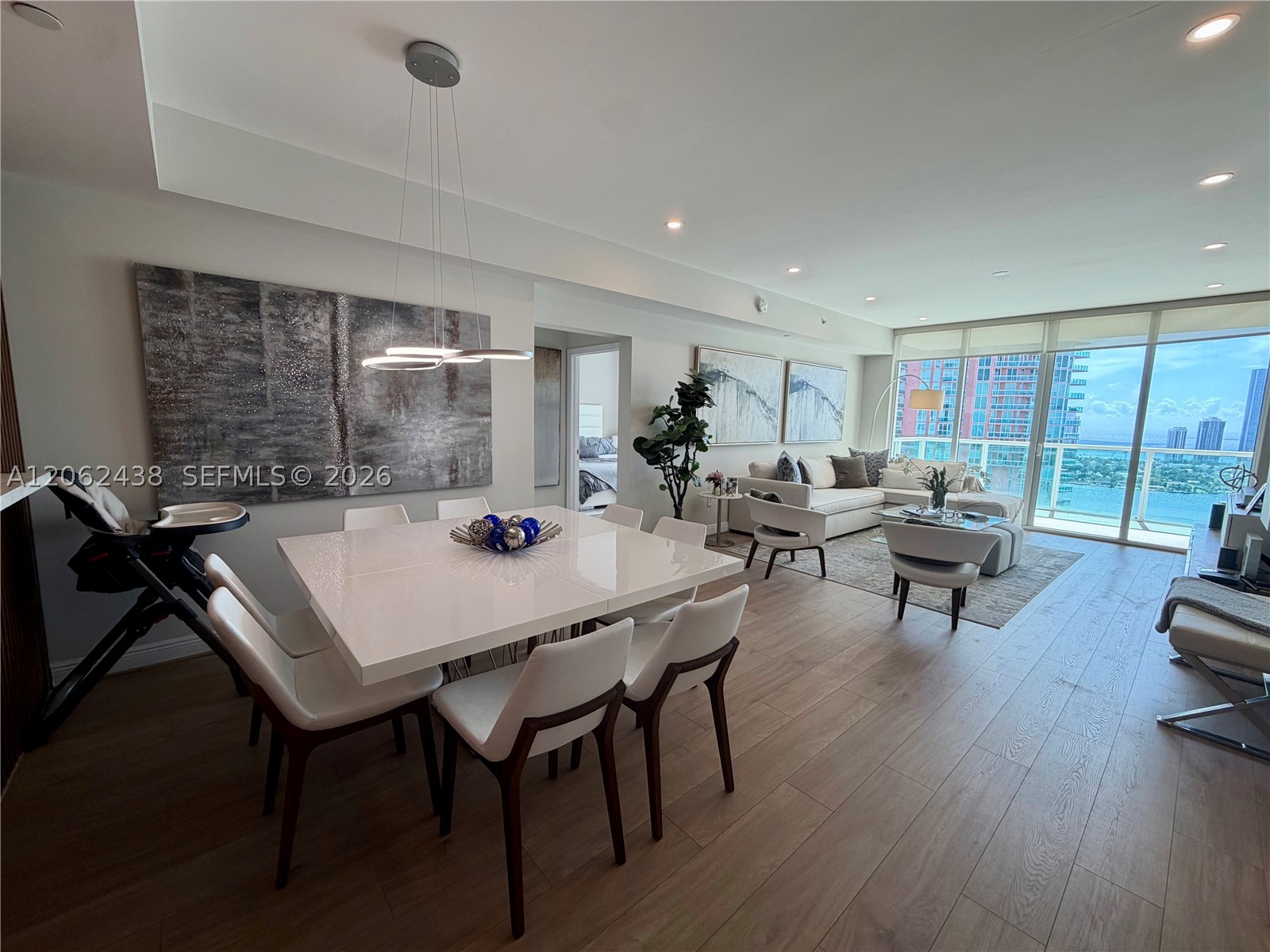 3330 NE 190th St #2711, Aventura FL 33180