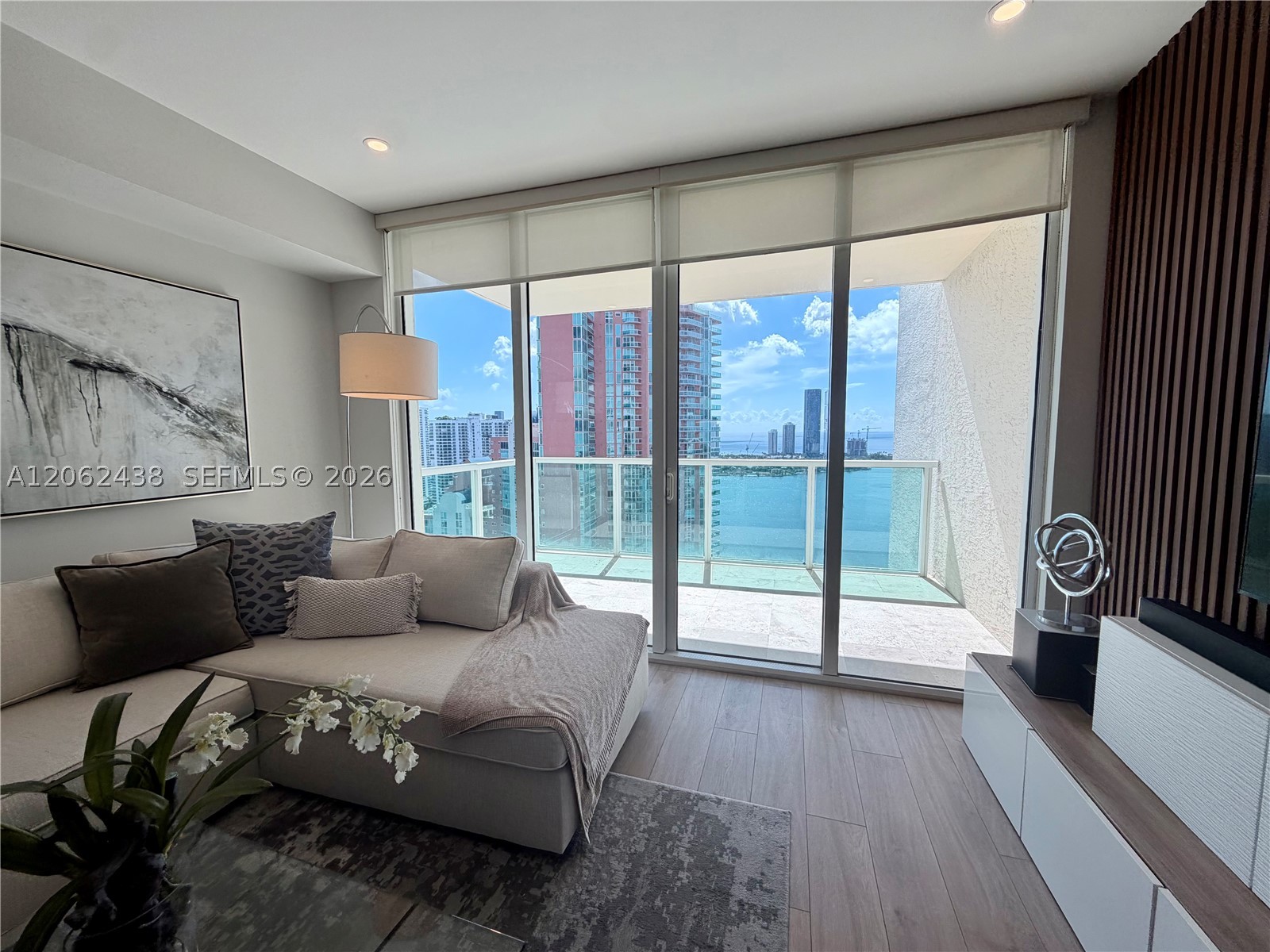 3330 NE 190th St #2711, Aventura FL 33180