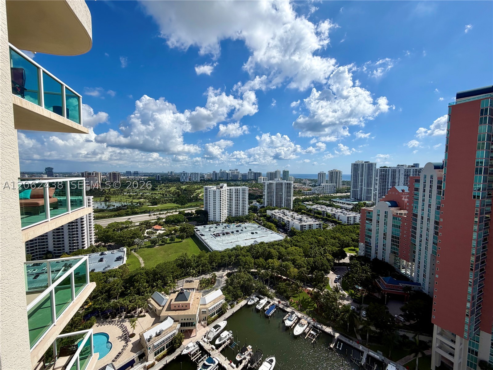 3330 NE 190th St #2711, Aventura FL 33180