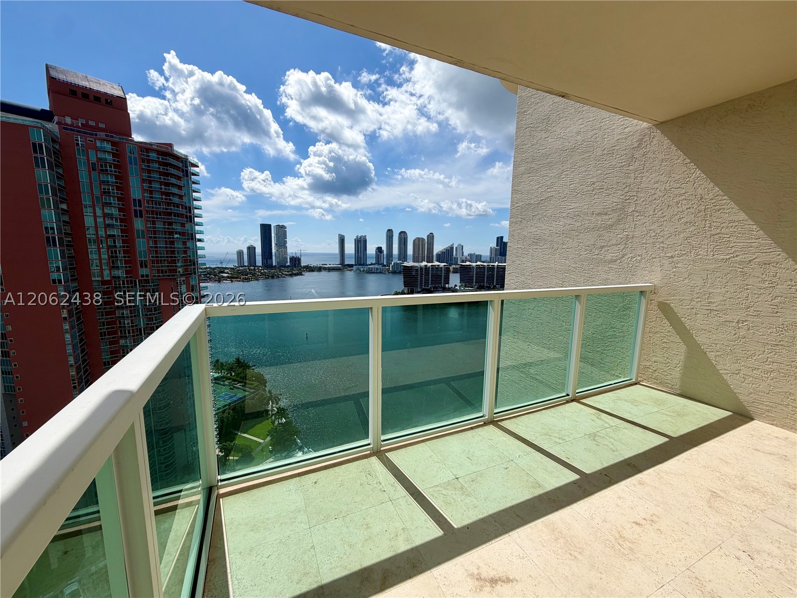 3330 NE 190th St #2711, Aventura FL 33180