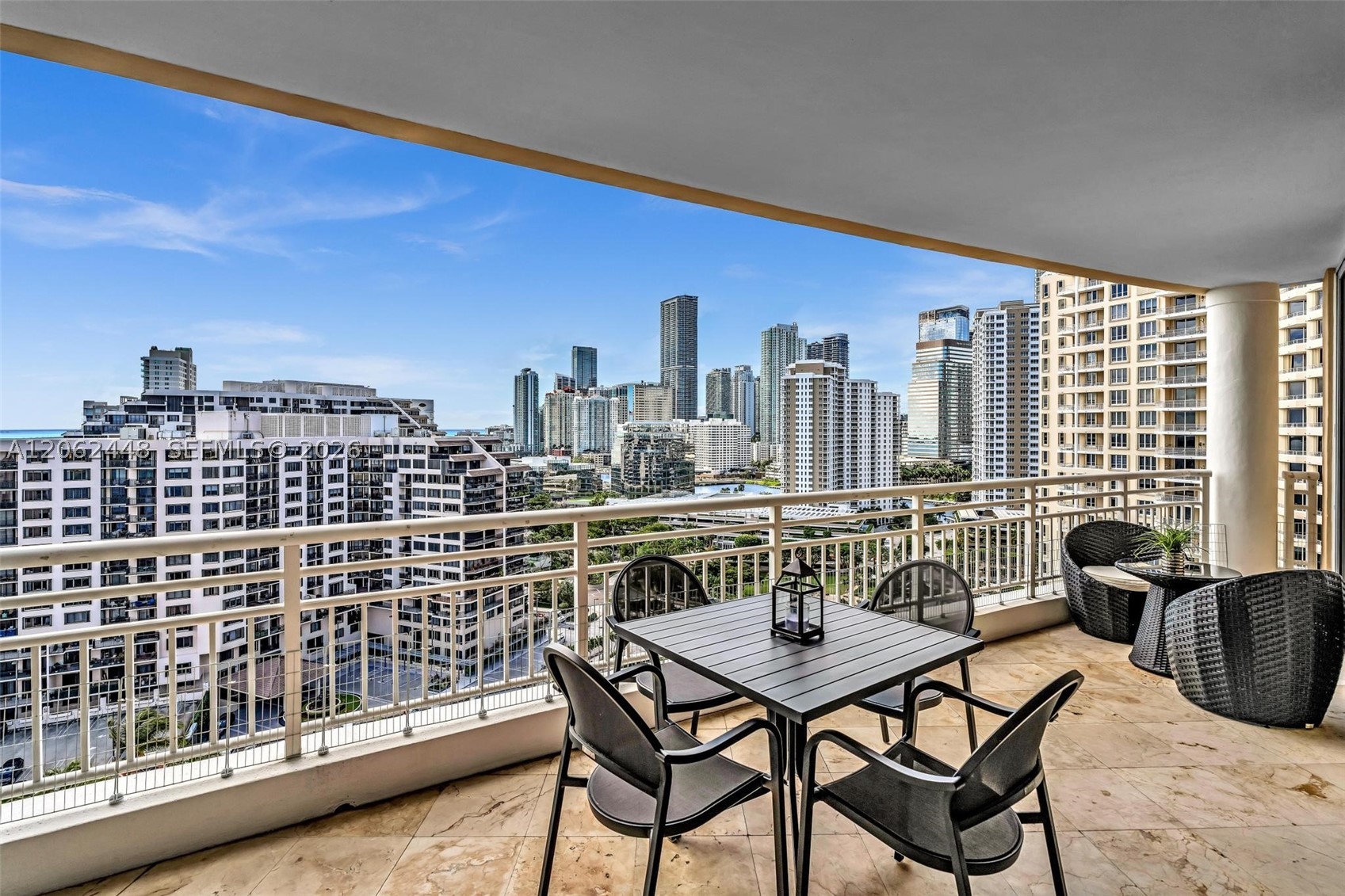 848 Brickell Key Dr #1805, Miami FL 33131