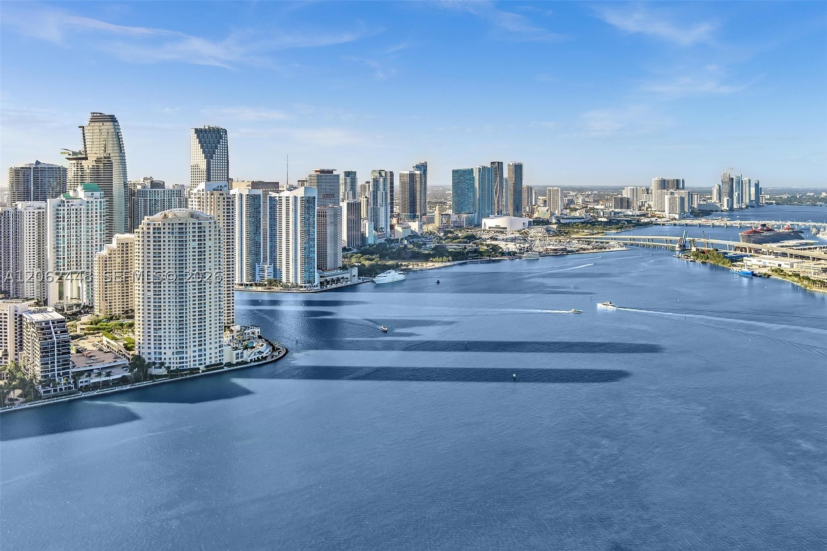 848 Brickell Key Dr #1805, Miami FL 33131