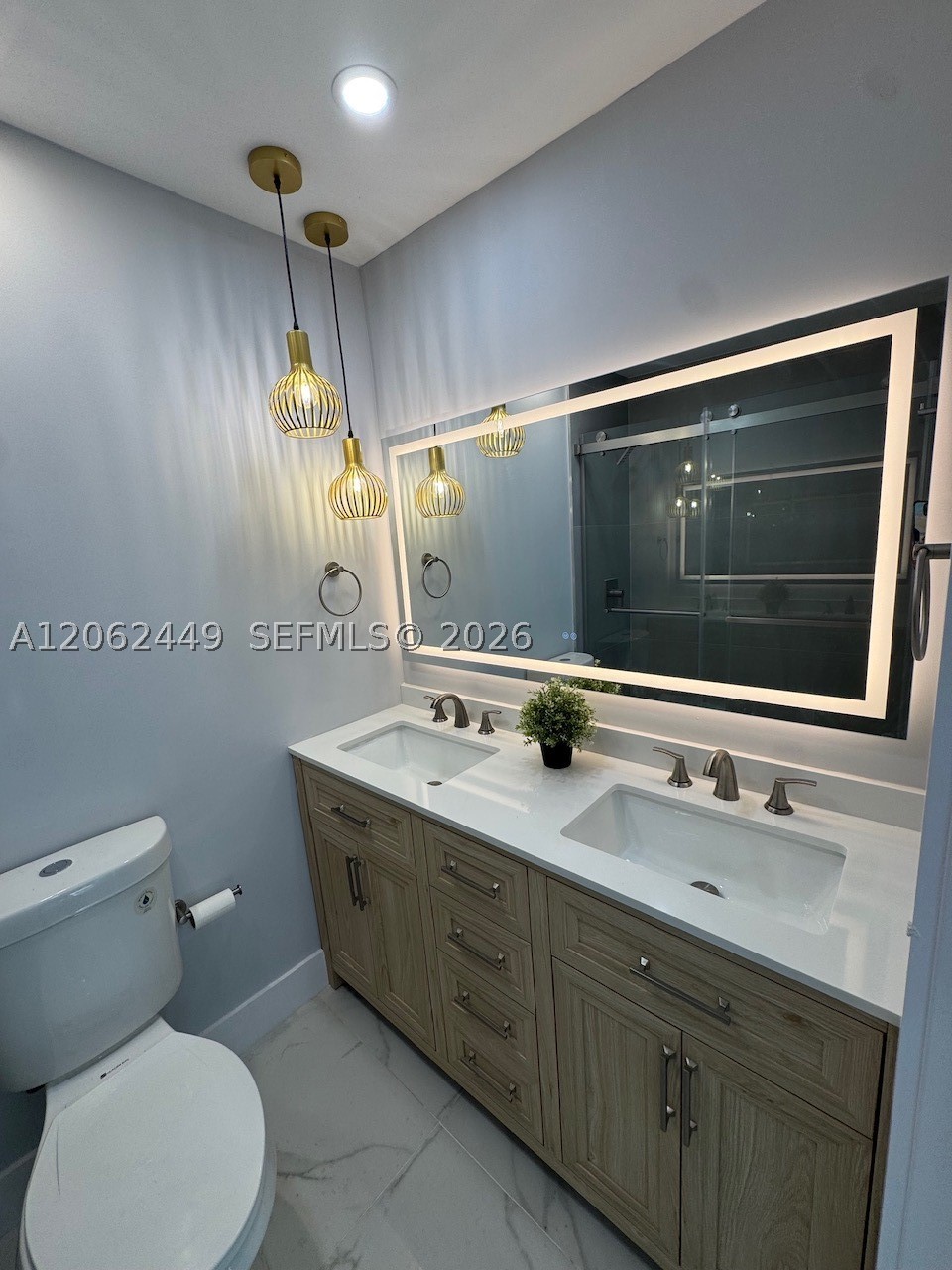5430 SW 99th Ave, Miami FL 33165