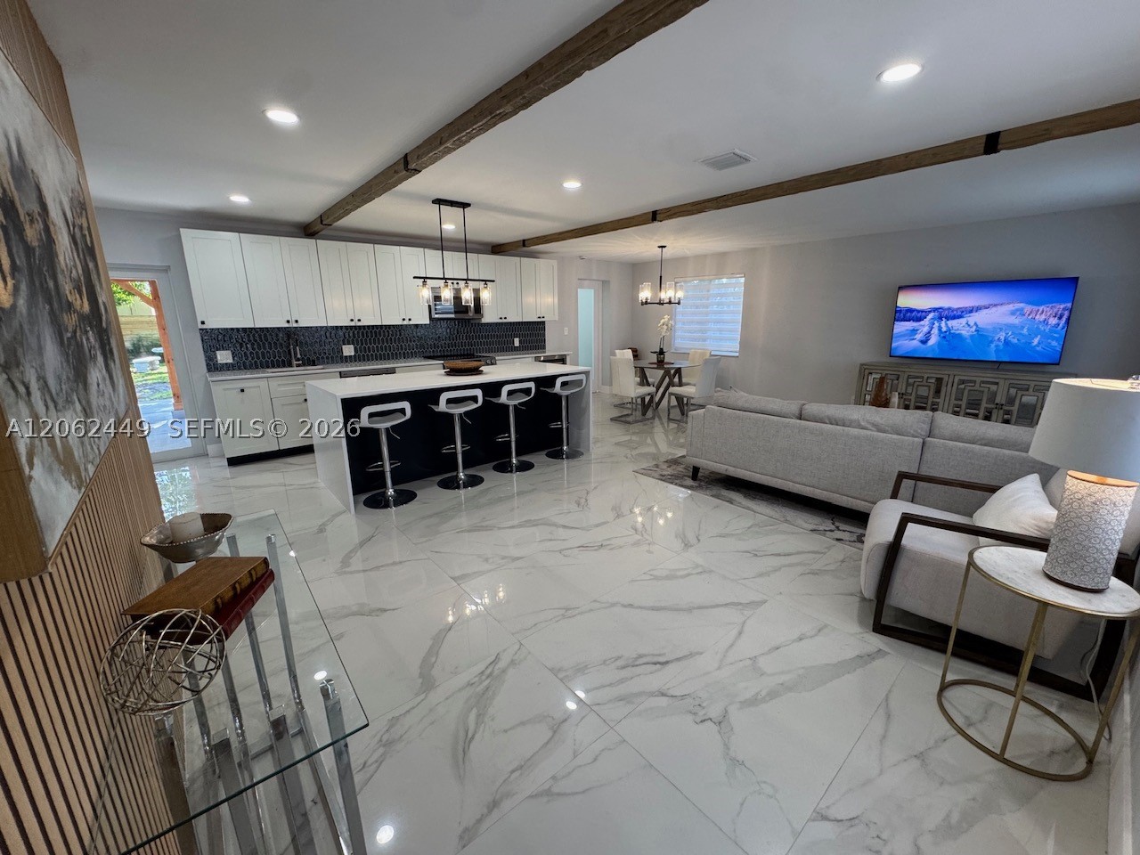 5430 SW 99th Ave, Miami FL 33165