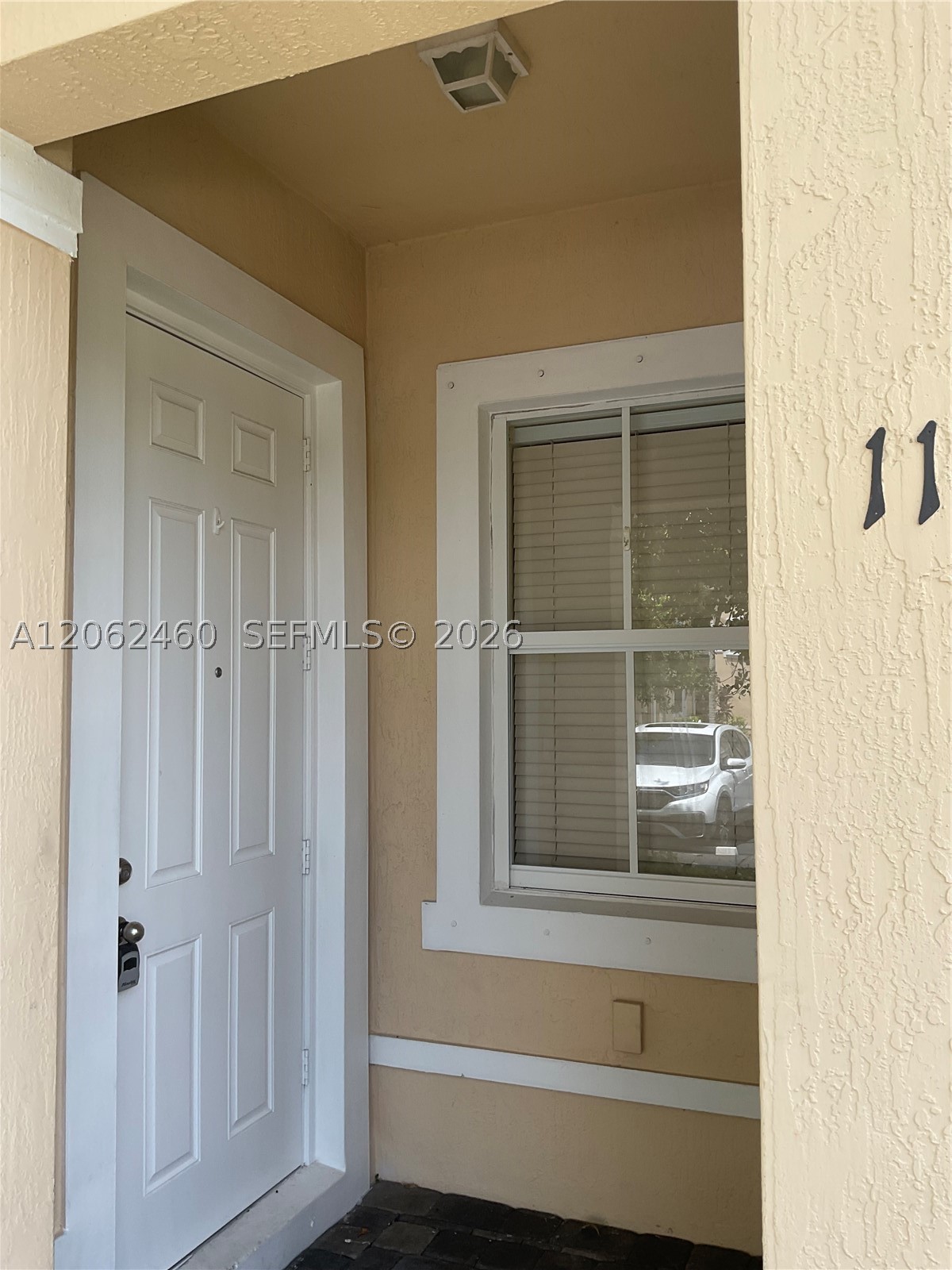 2885 SE 1st Dr #11, Homestead FL 33033