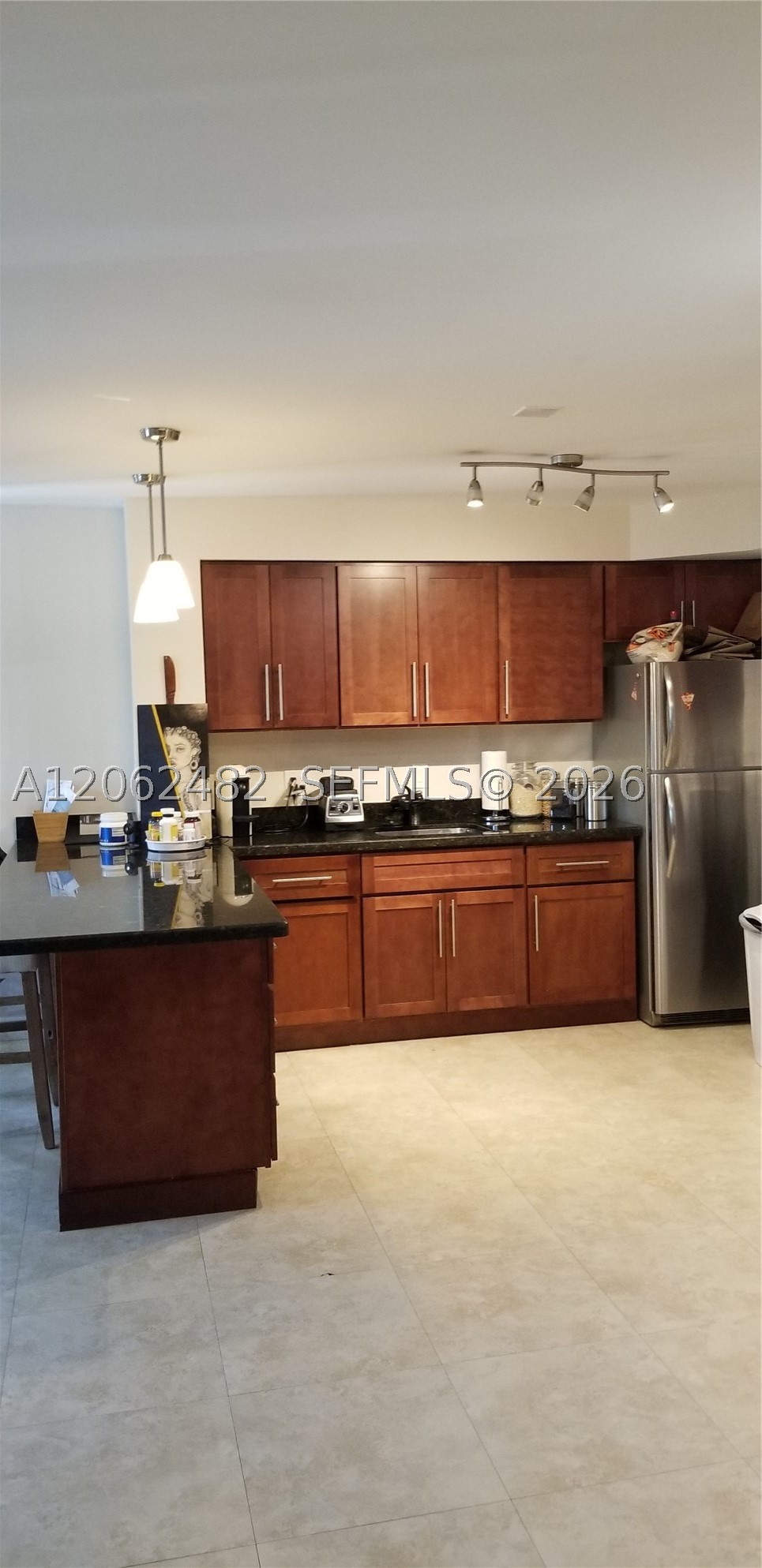 6886 N Kendall Dr #D202, Pinecrest FL 33156
